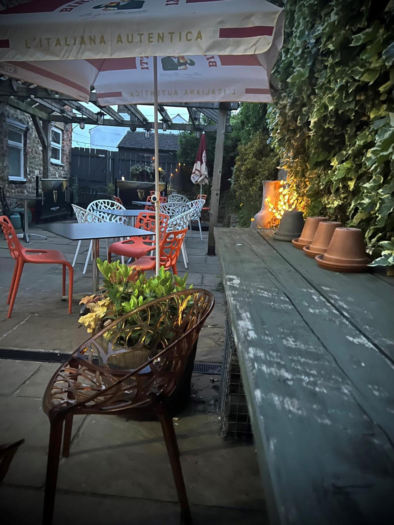 The Bay Horse, Masham Hotel Eksteriør billede
